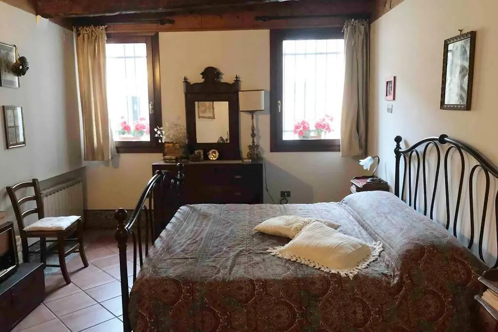 Appartamento Tipico Con Corte Privata Venice 0*,